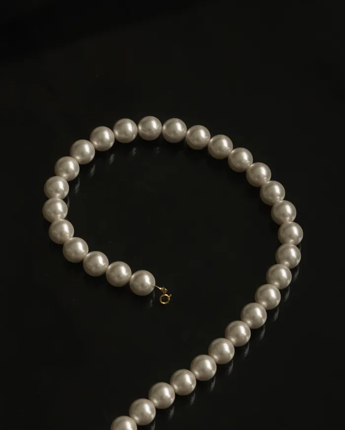 Bold Ayaka Crystal Pearl Necklace MYJN Necklaces