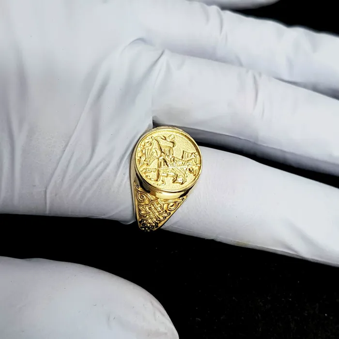carre dor 14k 18k gold mens st george ring 1 Rings