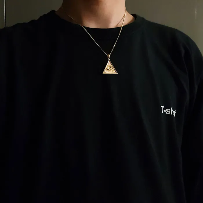 carre dor Necklaces 18k 14k gold triangle eye of providence pendant necklace 2
