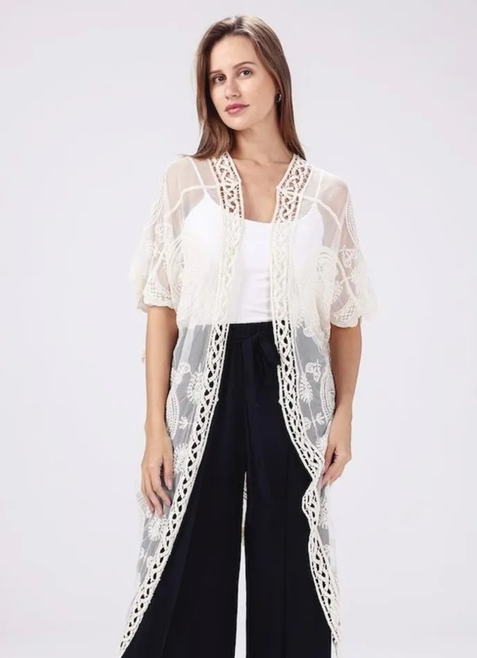 Cream Lace Kimono One Size Candlewick Gift Shop Earrings