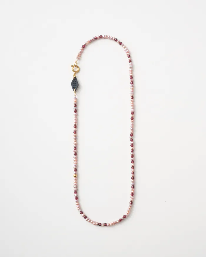 CUN Necklaces Lavii Petite Garnet Beaded Pearl Necklace