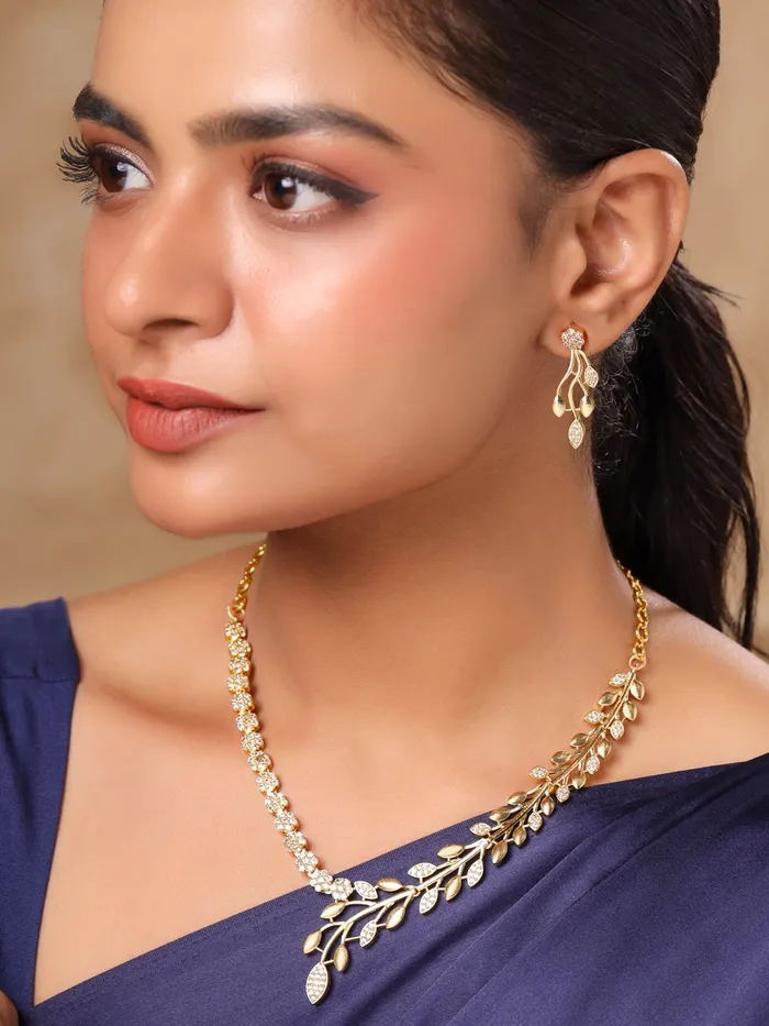 Earrings Yellow Chimes Diamond Necklace Set White Stone Gold Plated Jewelry Elegant Design One Size Gold
