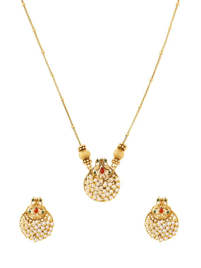 Earrings Yellow Chimes Traditional South Indian Jewellery Set Gold Plated Pearl Necklace with Earrings One Size Gold