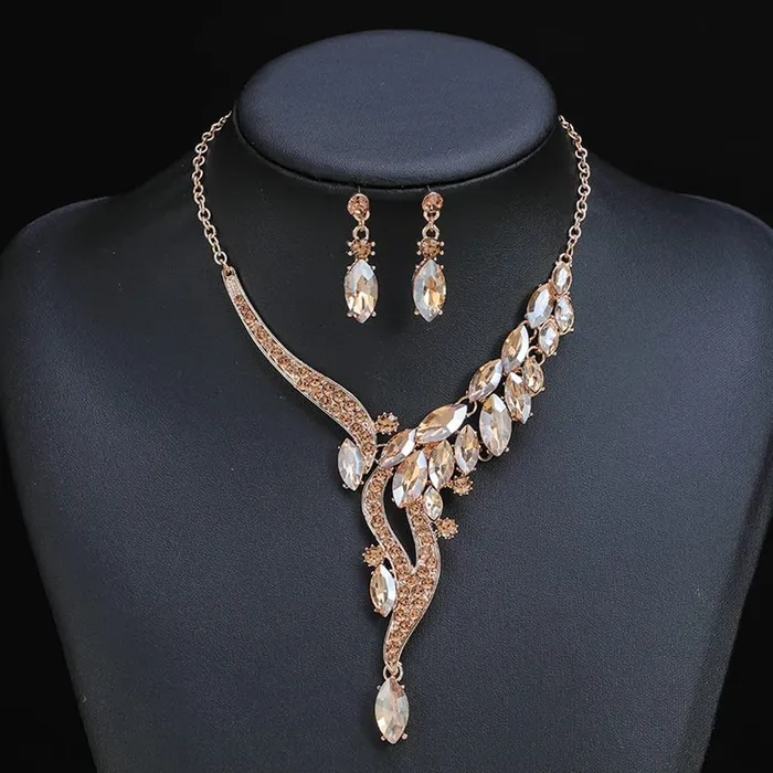 Earrings Yellow Chimes Yellow Chimes Jewellery Set For Women Gold Toned Crystal Designed Necklace Set With Earring For Women and Girls