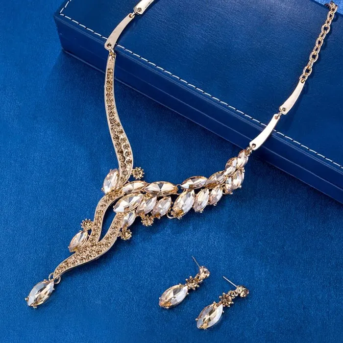 Earrings Yellow Chimes Yellow Chimes Jewellery Set For Women Gold Toned Crystal Designed Necklace Set With Earring For Women and Girls