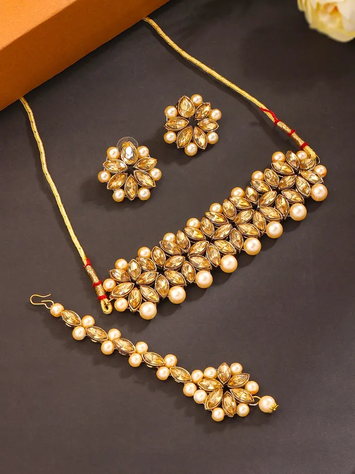 Earrings Yellow Chimes Yellow Chimes Kundan Jewellery Set Gold Plated Traditional Choker Necklace Set Gold Plated and Pearl Jewellery Set for Women Golden YCTJNS05FLWKUNGL
