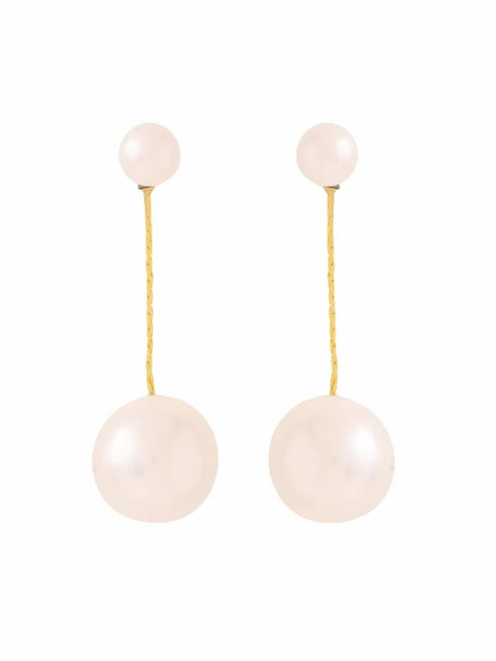 Earrings Yellow Chimes Yellow Chimes Pearl Drop Earrings For Women Fashion Women Earrings Gold Toned White Pearls Earrings For Girls Chic Reverie Birthday Gift for Girls Anniversary Gift for Women Earrings Yellow Chimes Yellow Chimes Pearl Drop Earrings For Women Fashion Women Earrings Gold Toned White Pearls Earrings For Girls Chic Reverie Birthday Gift for Girls Anniversary Gift for Women