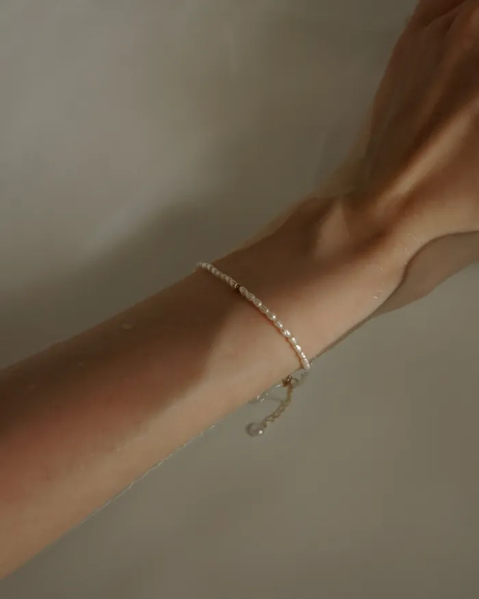 Hali Tiny Pearls Bracelet MYJN Bracelets