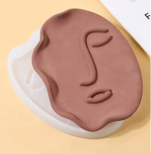 Human Face Shaped Silicone Tray Mold for Jesmonite Art RESIN ART HUB Necklaces Human Face Shaped Silicone Tray Mold for Jesmonite Art RESIN ART HUB Necklaces