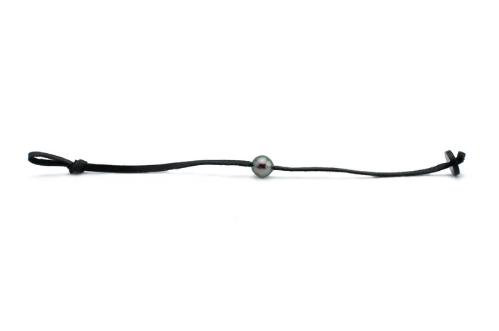 Kamoka Pearl Bracelets Mana Bracelet button closure