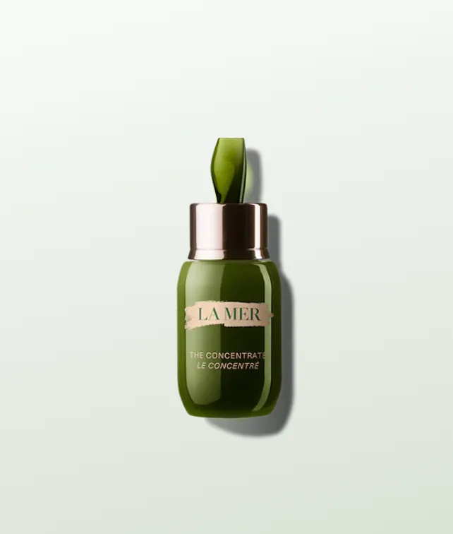 La Mer Earrings THE CONCENTRATE