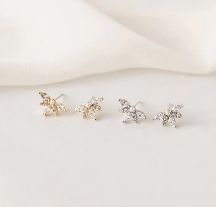 Lovers Tempo Earrings Harlowe Stud Earrings Silver