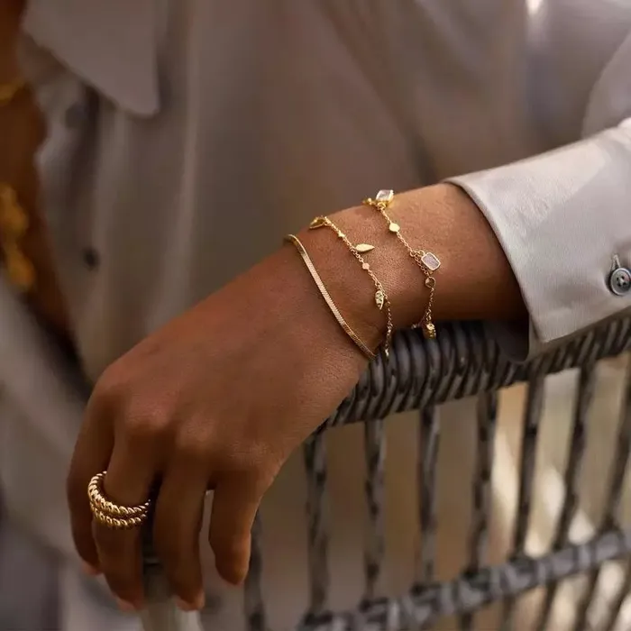 meaeguet Bracelets Dainty Cross Bracelet