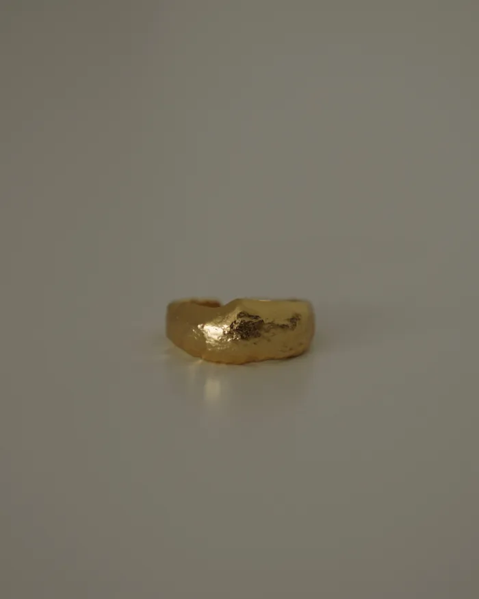MYJN Rings Adepa Hammered Dome Ring