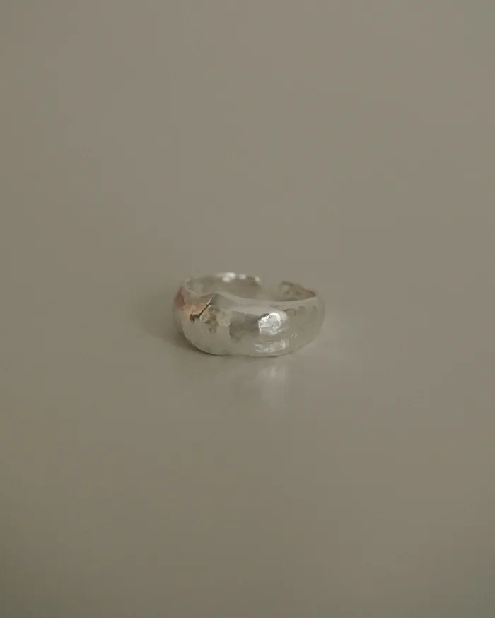MYJN Rings Adepa Hammered Dome Ring