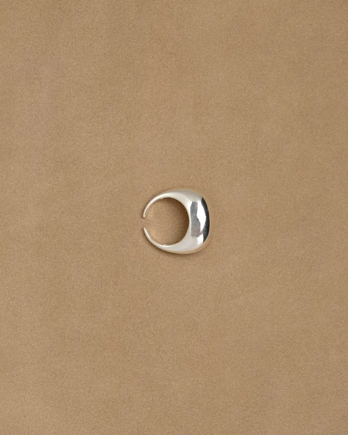 MYJN Rings Laia Bold Dome Ring