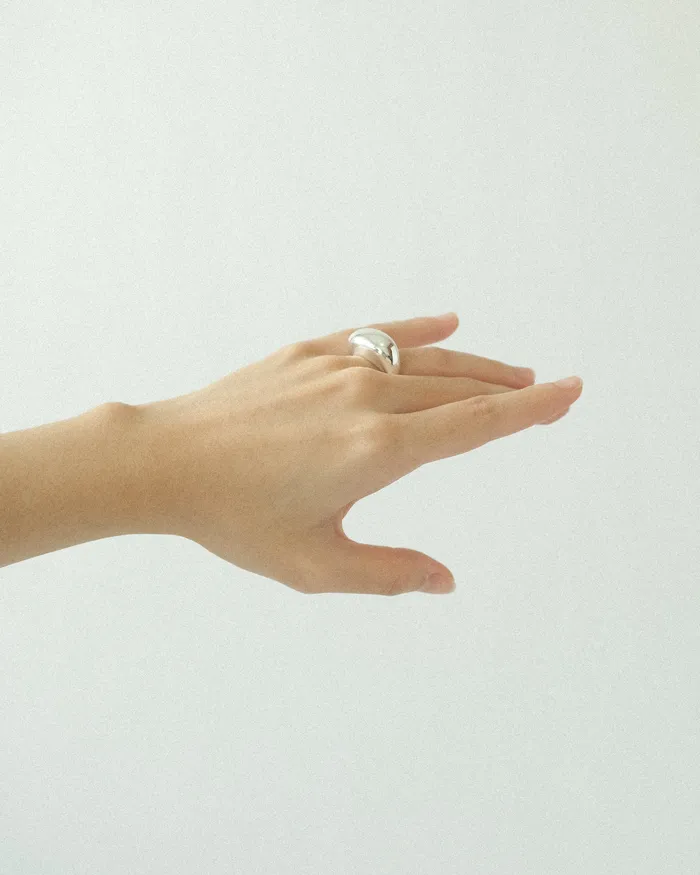 MYJN Rings Laia Bold Dome Ring