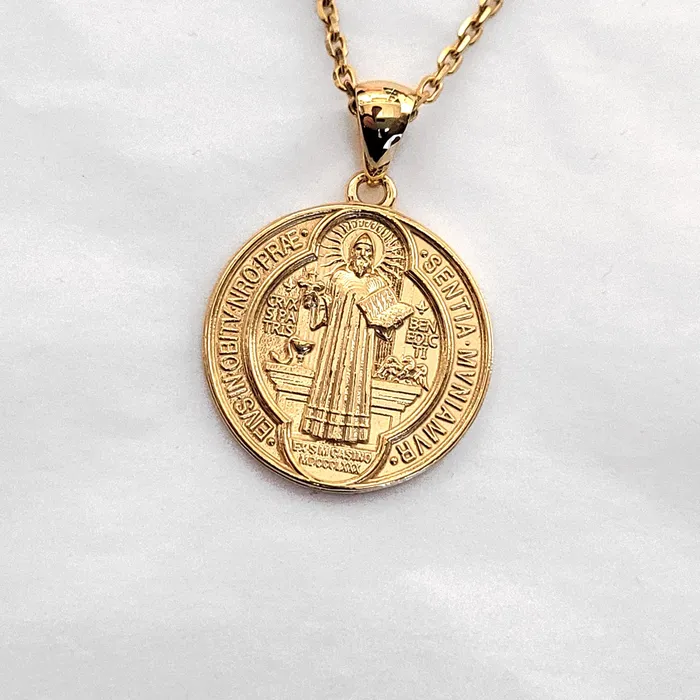 Necklaces 14k 18k gold st Benedict medal necklace 1 Medium 195mm carre dor