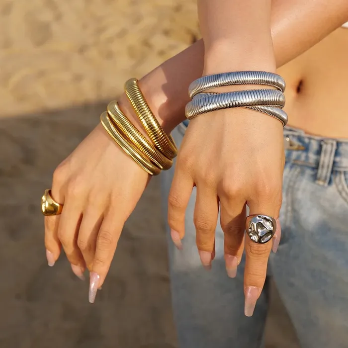 Necklaces Get Signatured Spiral Layered Bangles