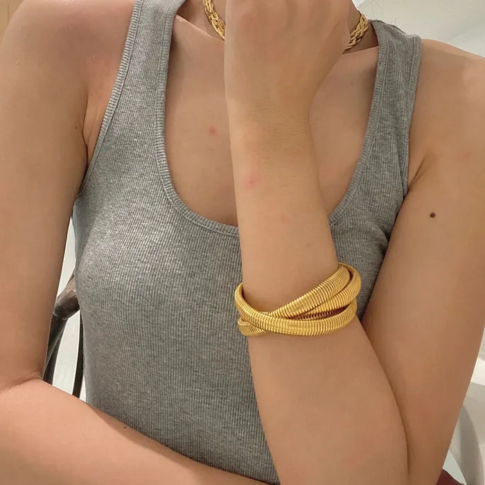 Necklaces Get Signatured Spiral Layered Bangles