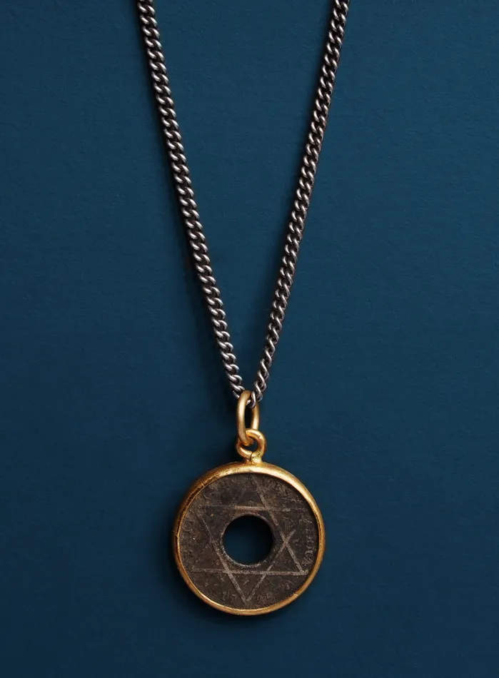 Necklaces Hexagam Coin Necklace for Men WE ARE ALL SMITH Mens Jewelry Clothing Necklaces Hexagam Coin Necklace for Men WE ARE ALL SMITH Mens Jewelry Clothing