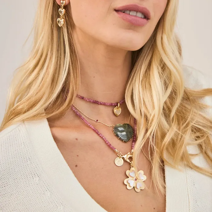 Necklaces Jane Win Lucky in Love Clover Pendant with Pink Shell