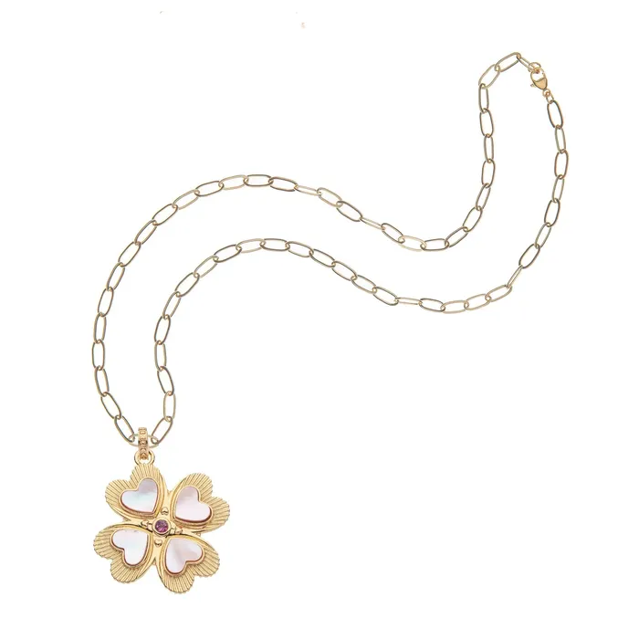 Necklaces Jane Win Lucky in Love Clover Pendant with Pink Shell