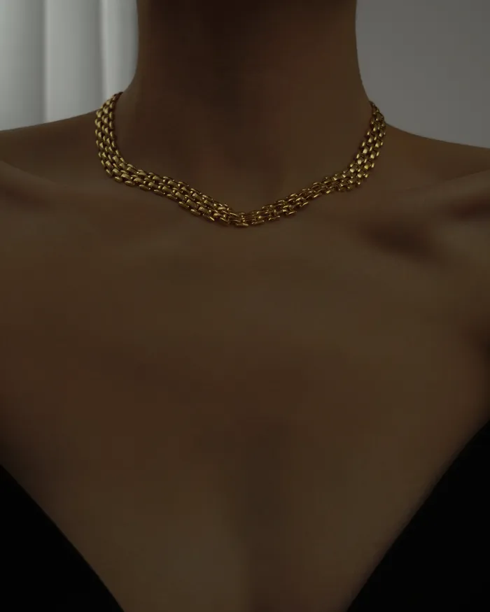 Necklaces Sophia Flat Chain Choker MYJN