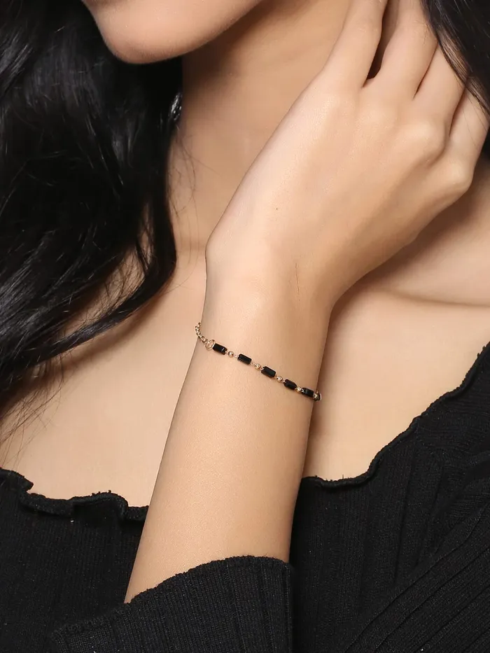 Necklaces Yellow Chimes Bracelet for Women and Girls Fashion Heart Chain Bracelets for Women 4 Pcs Stackable Bead Bracelet Stretch Beaded Layered Bracelet Birthday Gift For girls and Women Yellow Chimes