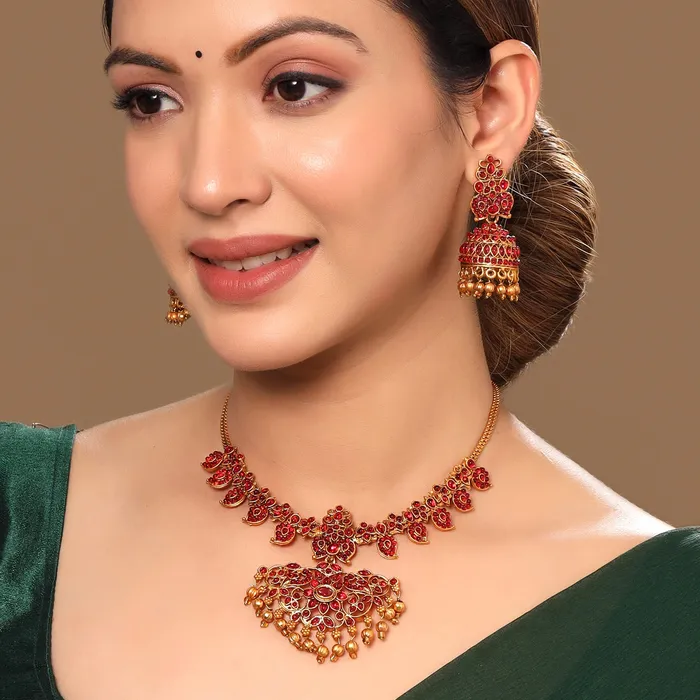 Necklaces Yellow Chimes Yellow Chimes Jewellery Set for Women Girls Bridal Jewellery Set for Wedding Gold Plated Choker Necklace Set Kundan Choker Set Birthday Gift for girls women Anniversary Gift for Wife