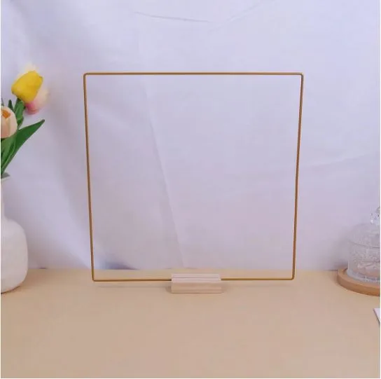 Resin Art Hub Necklaces Rectangle Shaped Golden Color Metal Stand With Wooden Base
