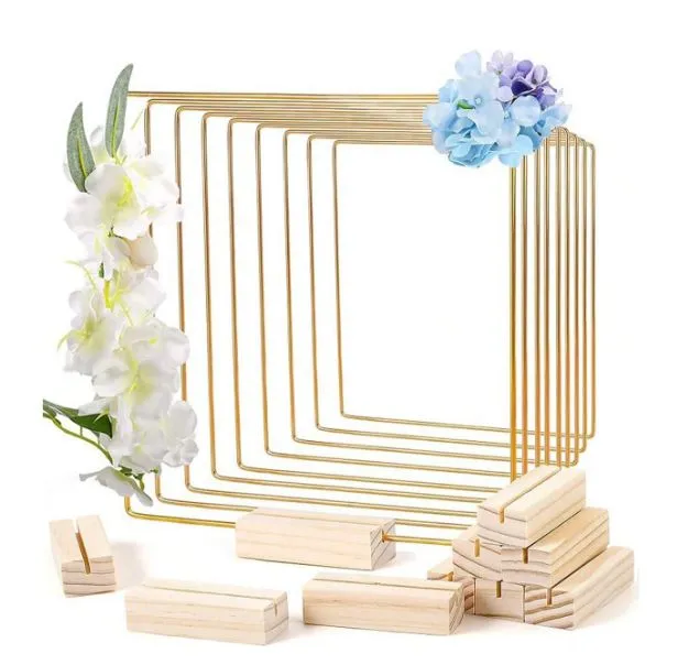 Resin Art Hub Necklaces Rectangle Shaped Golden Color Metal Stand With Wooden Base