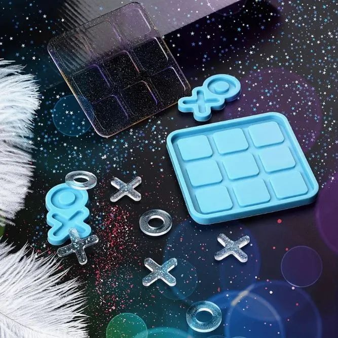 Resin Art Hub Tic Tac Toe Game Resin Silicone Mold for Resin Art Necklaces