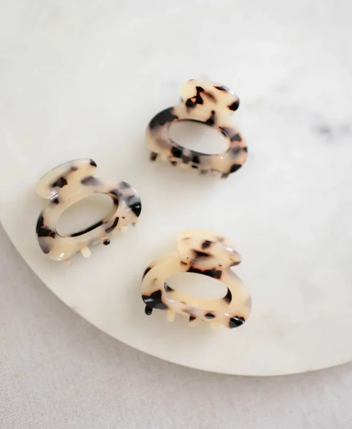 Rings Barbays Barbays Mini Oval Clip Tortoise