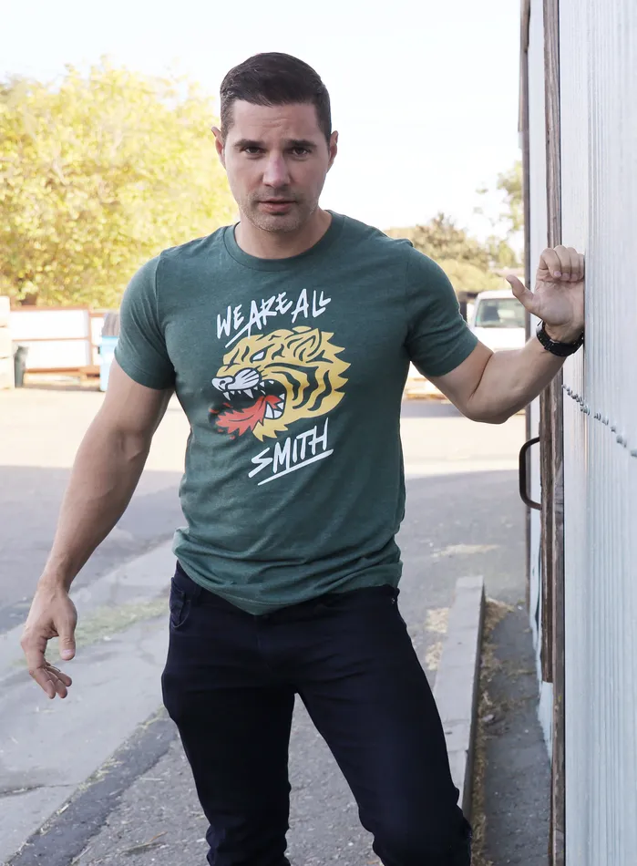 WAAS Tiger Green Heather Short Sleeve Unisex tshirt WE ARE ALL SMITH Mens Jewelry Clothing Earrings