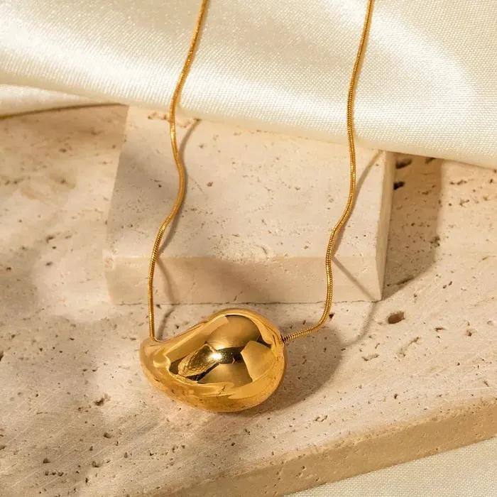 Waterdrop Statement Necklace Get Signatured Necklaces Waterdrop Statement Necklace Get Signatured Necklaces