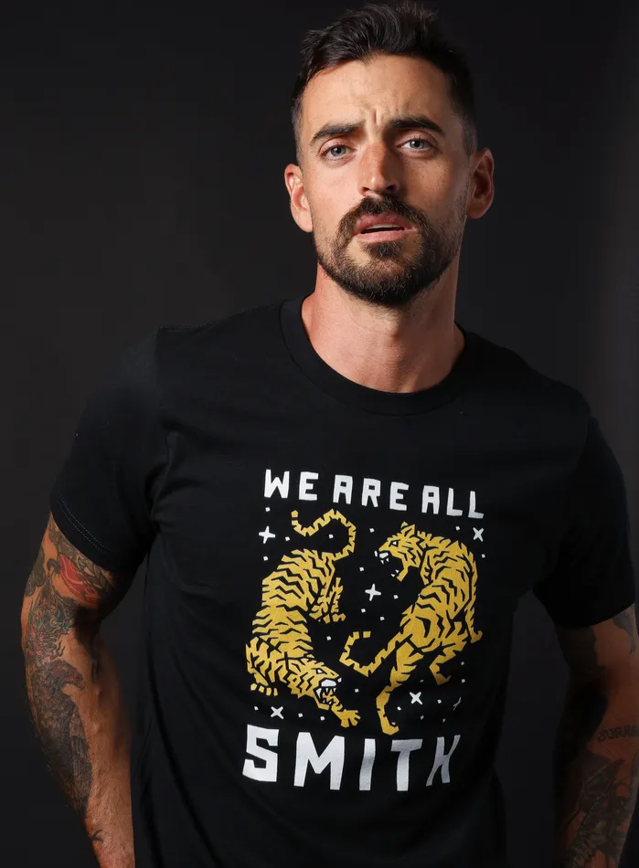 WE ARE ALL SMITH Mens Jewelry Clothing Rings Unisex Double Tigers Black Short Sleeve tshirt