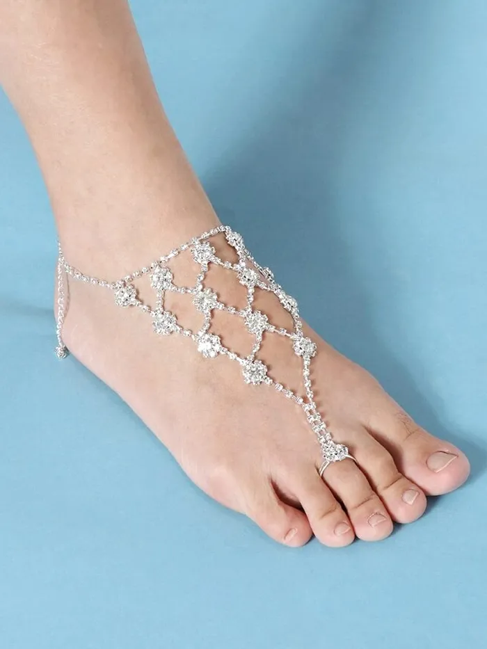 Yellow Chimes Crystal Anklets with Toe Ring for Women Beach Anklet Chain with White Crystals Ladys Beach Wedding Foot Jewelry For Women and Girls Yellow Chimes Earrings