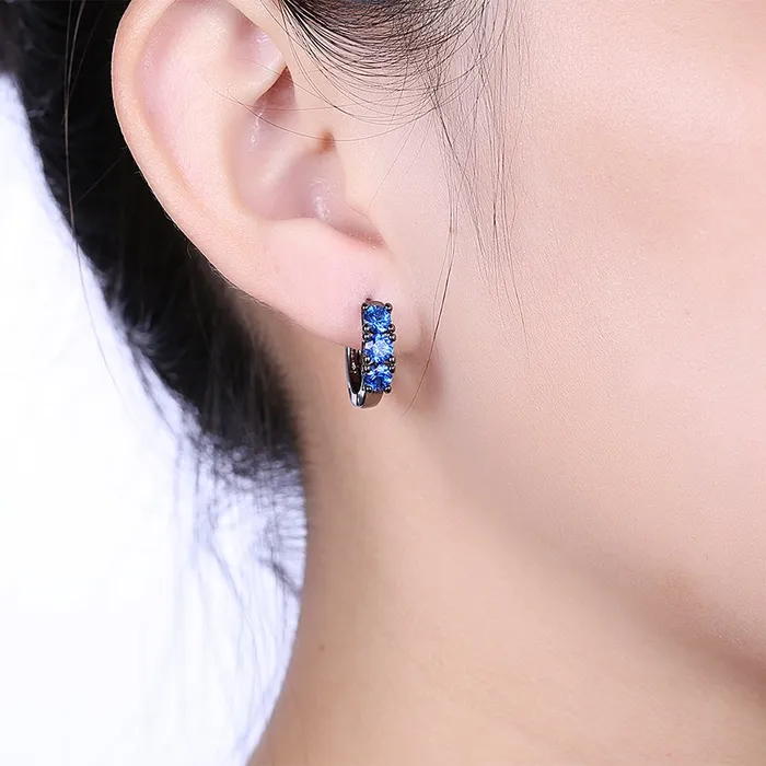 Yellow Chimes Earrings Yellow Chimes A5 Grade Blue Crystal Black Gun Plated Clip On Earrings for Women Girls