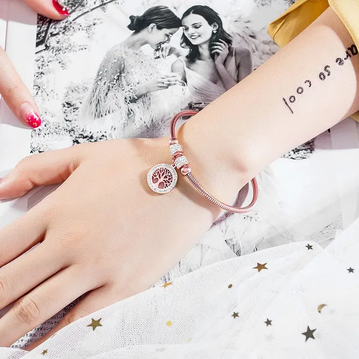 Yellow Chimes Latest Fashion Elegant Stainless Steel Rose Gold Plated Crystal Eiffel Tower Design Statement Style Kada Bracelet for Women and Girls Yellow Chimes Bracelets