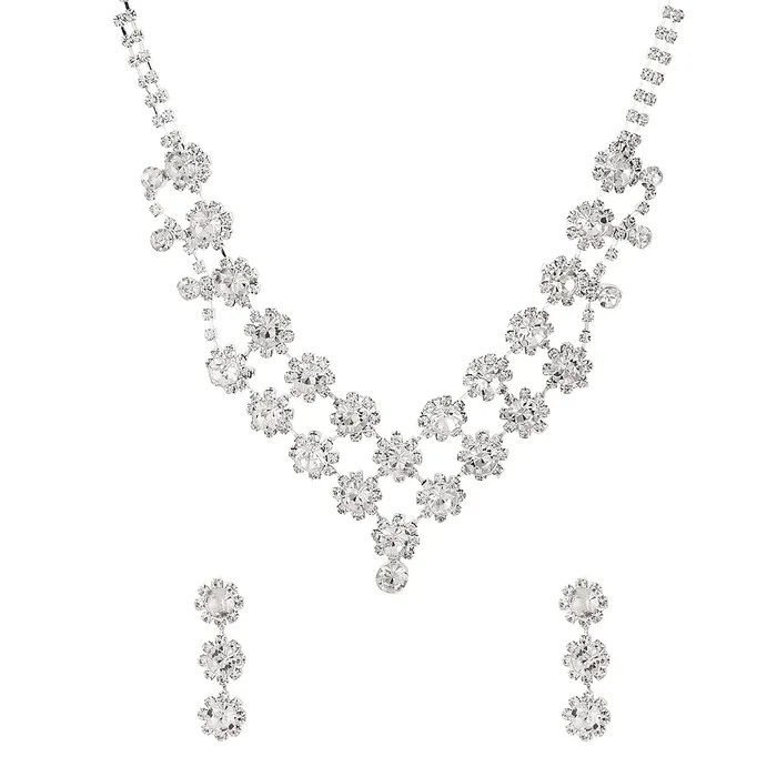 Yellow Chimes Necklaces Yellow Chimes Jewellery Set For Women Floral Crystal Studded Multilayer Designed Necklace Set For Women and Girls Yellow Chimes Necklaces Yellow Chimes Jewellery Set For Women Floral Crystal Studded Multilayer Designed Necklace Set For Women and Girls