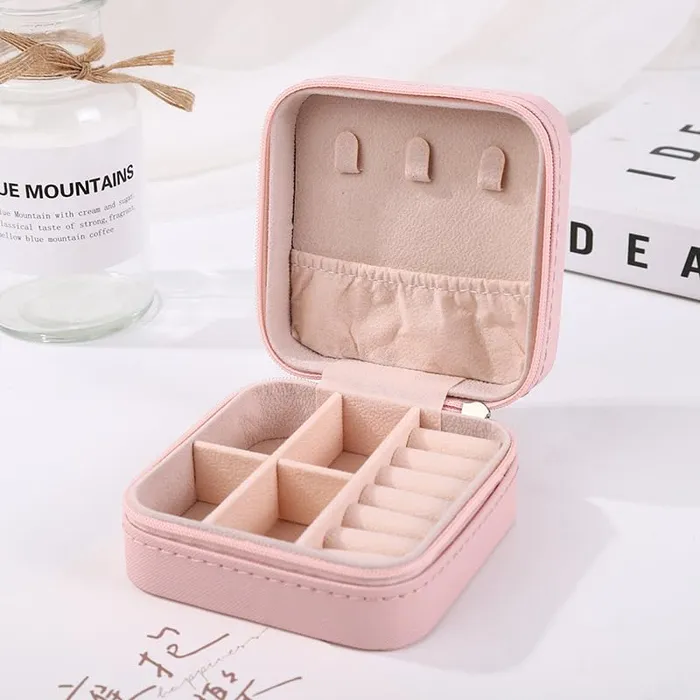 Yellow Chimes Necklaces Yellow Chimes Jewelry Box Organisers I Jewellery Organisers Storage Box I Wedding Birthday Gift Box for Women I PU Leather I Bangles Earrings Organizer I Portable Jewelry Organizer Box