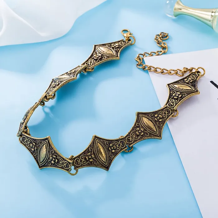 Yellow Chimes Necklaces Yellow Chimes Vintage Charm Collar Choker Gold Necklace for Women And Girls