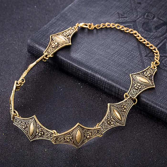 Yellow Chimes Necklaces Yellow Chimes Vintage Charm Collar Choker Gold Necklace for Women And Girls