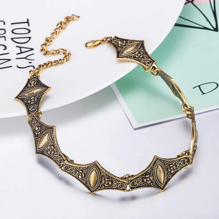 Yellow Chimes Necklaces Yellow Chimes Vintage Charm Collar Choker Gold Necklace for Women And Girls