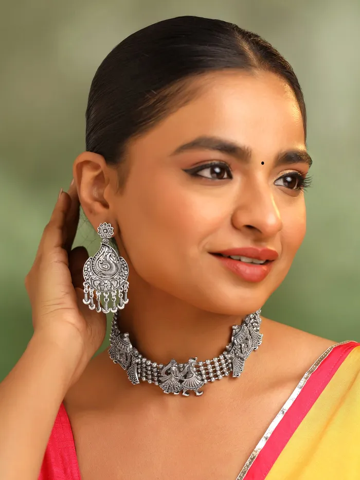 Yellow Chimes Oxidised Silver Jewellery Set Elegant Choker Necklace One Size Silver Earrings