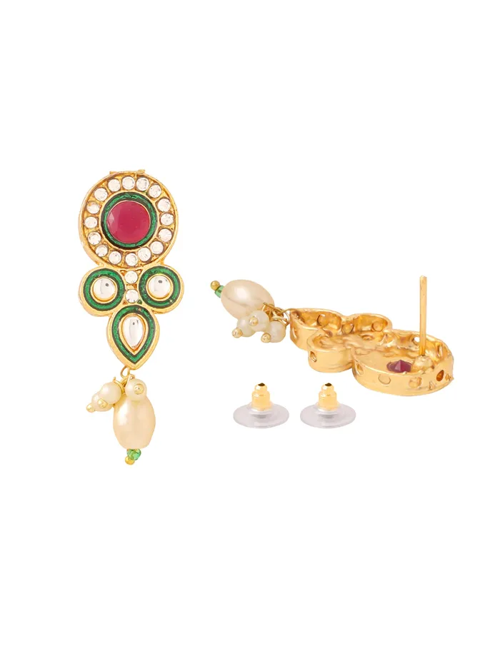 Yellow Chimes Rings Gold Plated Pearl Jewellery Set Traditional Choker Set with Earrings Maangtika Elegant Design