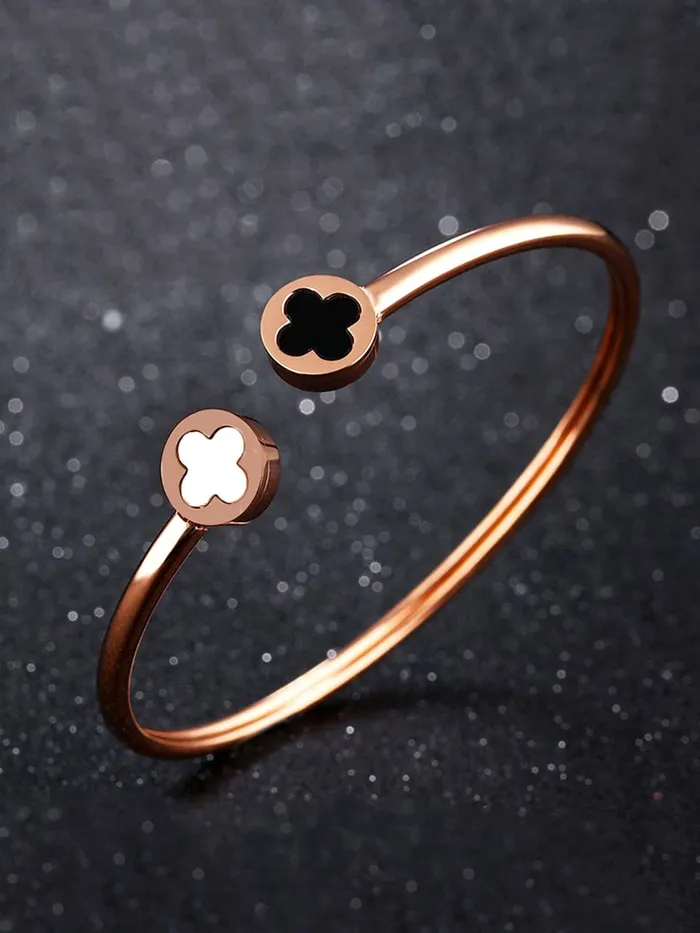 Yellow Chimes Rings Yellow Chimes Latest Fashion Elegant Stainless Steel Rose Gold Plated Statement Style Kadaa Bracelet for Women and Girls M YCFJBR317FLWRG