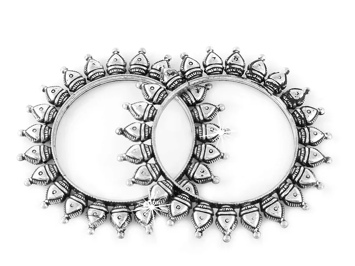 Yellow Chimes Womens Bracelets Oxidised Silver Combo Of 2 Kolhapuri Bangles Shell Design Bangles For Women Girls Yellow Chimes Earrings