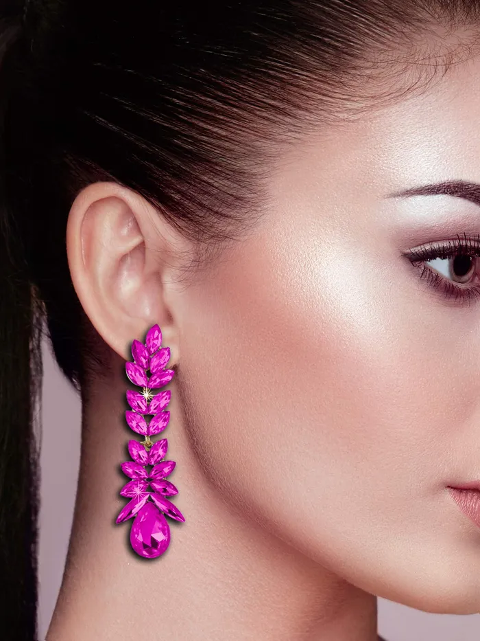 Yellow Chimes Yellow Chimes Dangler Earrings For Women and Girls Elegant Sparkling Crystal Classic Leafy Design Dangle Earrings for Women and Girls Necklaces